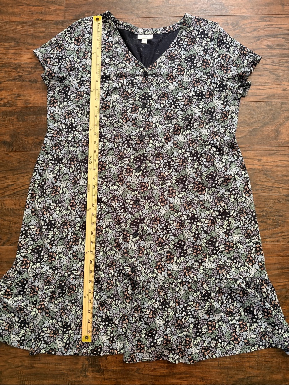 J. Jill Floral Cotton Tencel Short Sleeve Tiered Button Front V-neck Dress - Picture 8 of 12